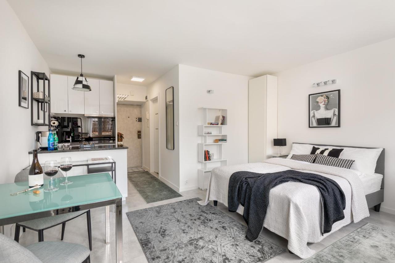 Rent Like Home - Plac Grzybowski 6 Warsawa Bagian luar foto
